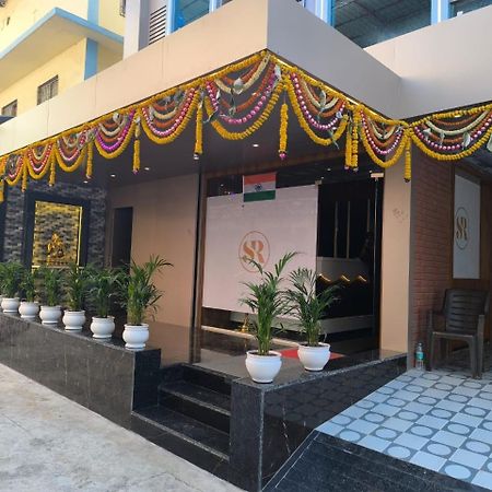 Sharan Residency Hotel Navi Mumbai Exterior foto