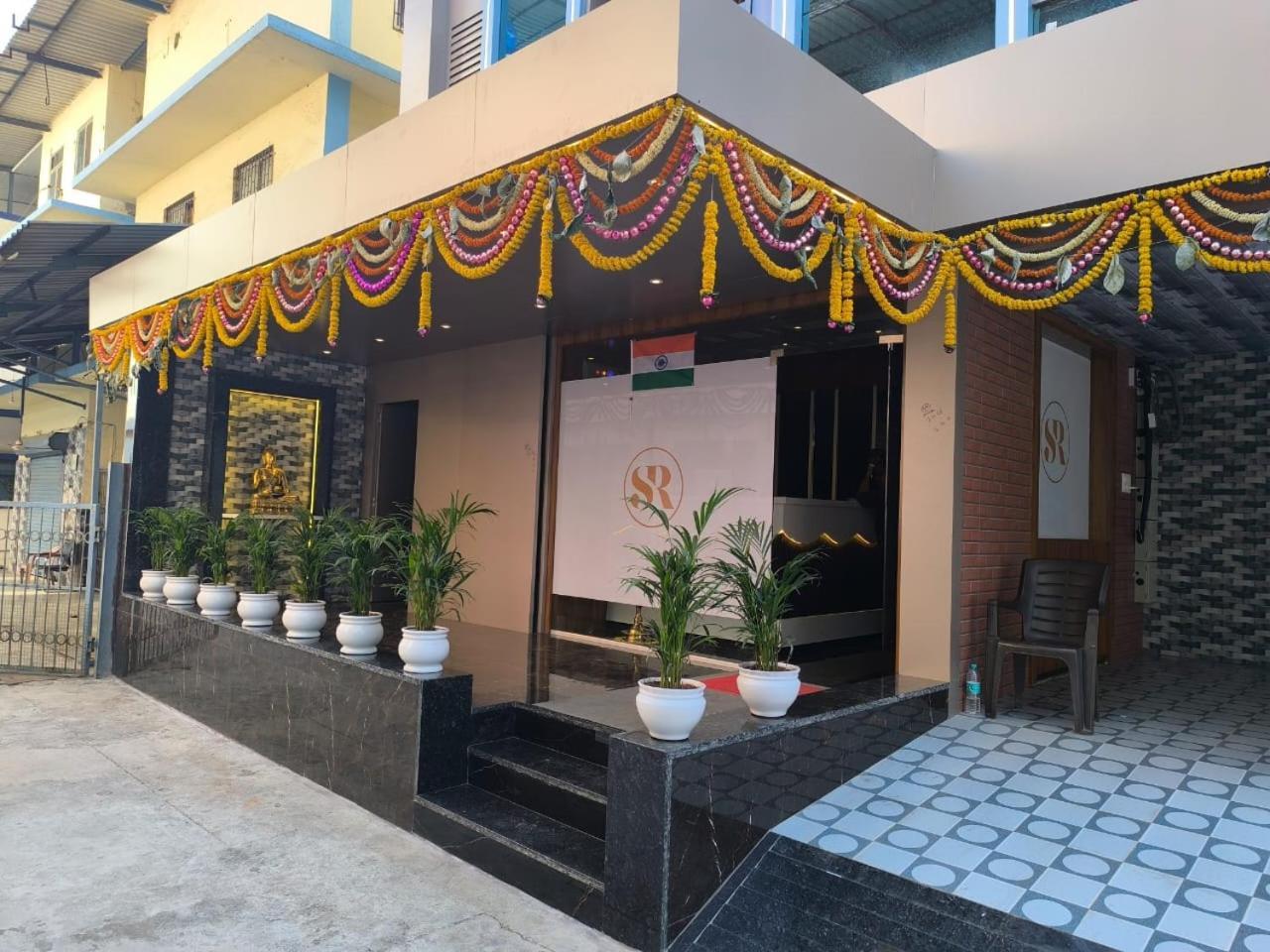 Sharan Residency Hotel Navi Mumbai Exterior foto